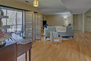 605 Candler St, Gainesville, GA 30501 - Photo 3