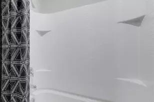 131 Red Maple Wy, Adairsville, GA 30103 - Photo 5