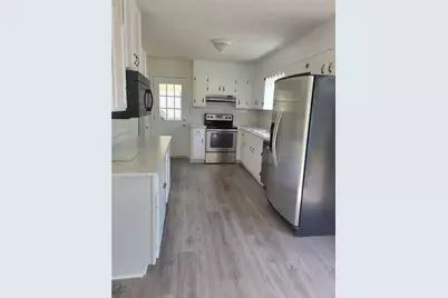 2640 Bluffton Road, Buford, GA 30519 - Photo 9