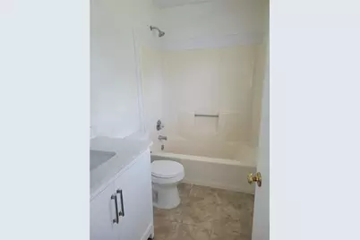 2640 Bluffton Road, Buford, GA 30519 - Photo 23