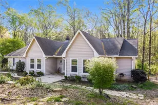 3305 Kelly Glen Ct, Dacula, GA 30019 - Photo 3