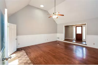 3305 Kelly Glen Court, Dacula, GA 30019 - Photo 9