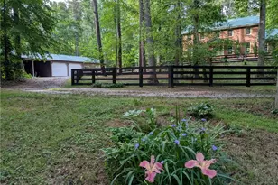 2292 Brookfield Dr, Lawrenceville, GA 30043 - Photo 1