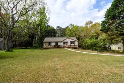 3844 Scarsborough Drive, Lawrenceville, GA 30044 - Photo 3