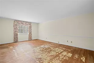 6255 Mountain Brook Ln, Atlanta, GA 30328 - Photo 23