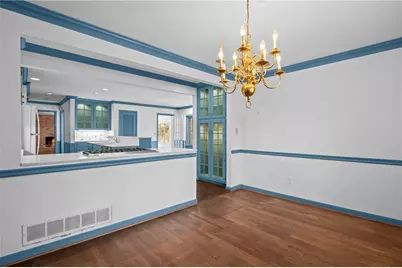 6255 Mountain Brook Lane, Atlanta, GA 30328 - Photo 9