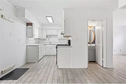 393 Promenade Court SW, Marietta, GA 30064 - Photo 9