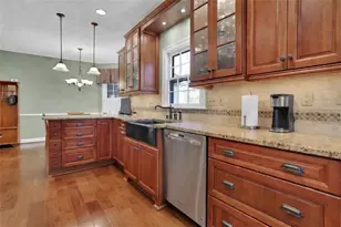 2928 Tall Pines Way NE, Atlanta, GA 30345 - Photo 17