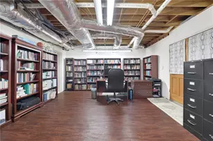 2928 Tall Pines Way NE, Atlanta, GA 30345 - Photo 37