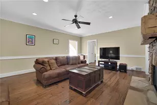 2928 Tall Pines Way NE, Atlanta, GA 30345 - Photo 11