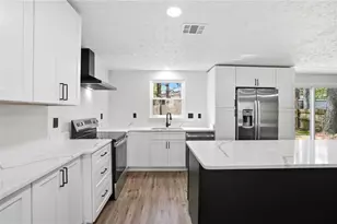 6746 Graves Mill Dr, Norcross, GA 30093 - Photo 11