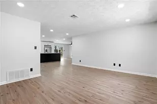 6746 Graves Mill Dr, Norcross, GA 30093 - Photo 5