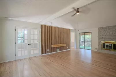 1287 Candlelite Lane, Snellville, GA 30078 - Photo 3