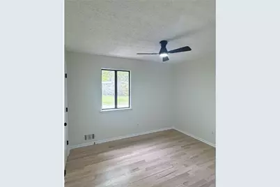 1287 Candlelite Lane, Snellville, GA 30078 - Photo 9