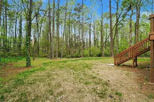 1827 Meadowood Dr, Marietta, GA 30062 - Photo 25