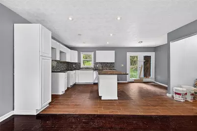 5173 Kingswood Circle, Atlanta, GA 30349 - Photo 5