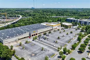 215 Summit N Dr NE, Atlanta, GA 30324 - Photo 35