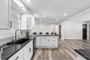 4615 Oakland Terrace SW, Mableton, GA 30126 - Photo 15