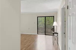 475 Mount Vernon Hwy NE, Atlanta, GA 30328 - Photo 3