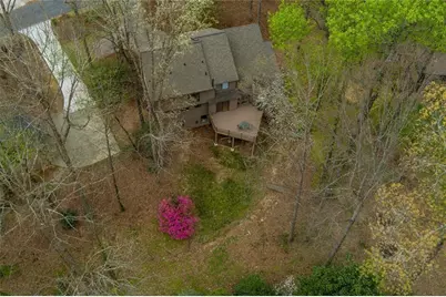 2252 Chimney Springs, Marietta, GA 30062 - Photo 23