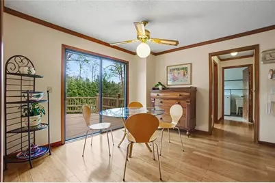 2252 Chimney Springs, Marietta, GA 30062 - Photo 17