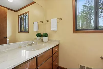 2252 Chimney Springs, Marietta, GA 30062 - Photo 21