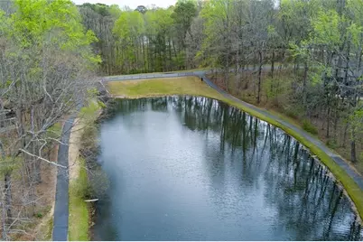 2252 Chimney Springs, Marietta, GA 30062 - Photo 29