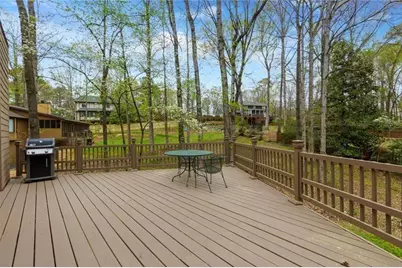 2252 Chimney Springs, Marietta, GA 30062 - Photo 37