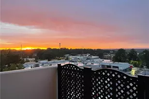 300 Johnson Ferry Road NE, Atlanta, GA 30328 - Photo 9