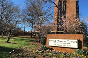 300 Johnson Ferry Road NE, Atlanta, GA 30328 - Photo 3