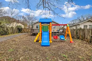 2324 Newnan St, Atlanta, GA 30344 - Photo 15