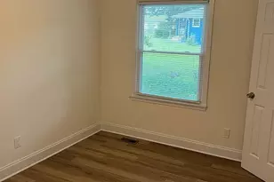 320 Camfield Ct SW, Atlanta, GA 30310 - Photo 9