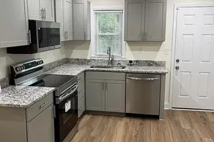 320 Camfield Ct SW, Atlanta, GA 30310 - Photo 3