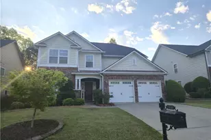 3825 Seaton Dr, Suwanee, GA 30024 - Photo 3