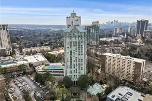 2870 Pharr Ct, Atlanta, GA 30305 - Photo 13