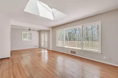 2774 Overlook Drive, Atlanta, GA 30345 - Photo 17