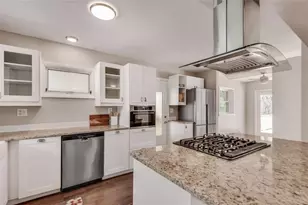2774 Overlook Dr, Atlanta, GA 30345 - Photo 13