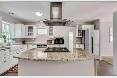 2774 Overlook Drive, Atlanta, GA 30345 - Photo 7