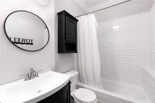 2417 Glenwood Dr NE, Atlanta, GA 30305 - Photo 17