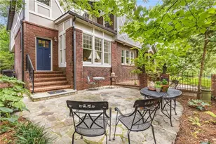 2417 Glenwood Dr NE, Atlanta, GA 30305 - Photo 13