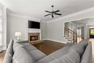 960 Allen Lake Ln, Suwanee, GA 30024 - Photo 13