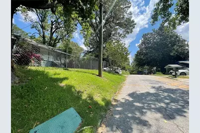 1199 Warfield Street NW, Atlanta, GA 30318 - Photo 5