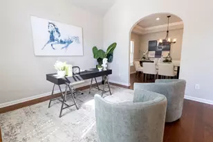 1194 Manor Crest Ct NE, Marietta, GA 30068 - Photo 5