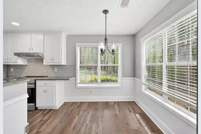 3962 Edgebrook Drive, Flowery Branch, GA 30542 - Photo 9