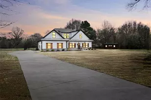 351 Savannah Drive, Mansfield, GA 30055 - Photo 3