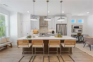 654 Skytop Dr, Cumming, GA 30040 - Photo 5