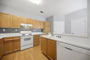 218 Edinburgh Ct, Alpharetta, GA 30004 - Photo 9