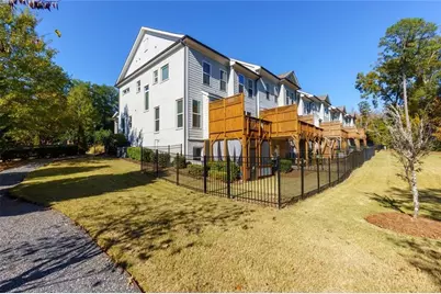 1002 Towneship Way, Roswell, GA 30075 - Photo 5