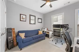 2020 Holtz Ln, Atlanta, GA 30318 - Photo 25