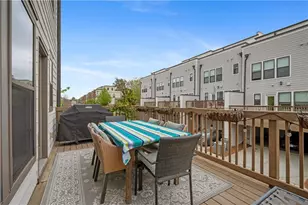 2020 Holtz Ln, Atlanta, GA 30318 - Photo 11